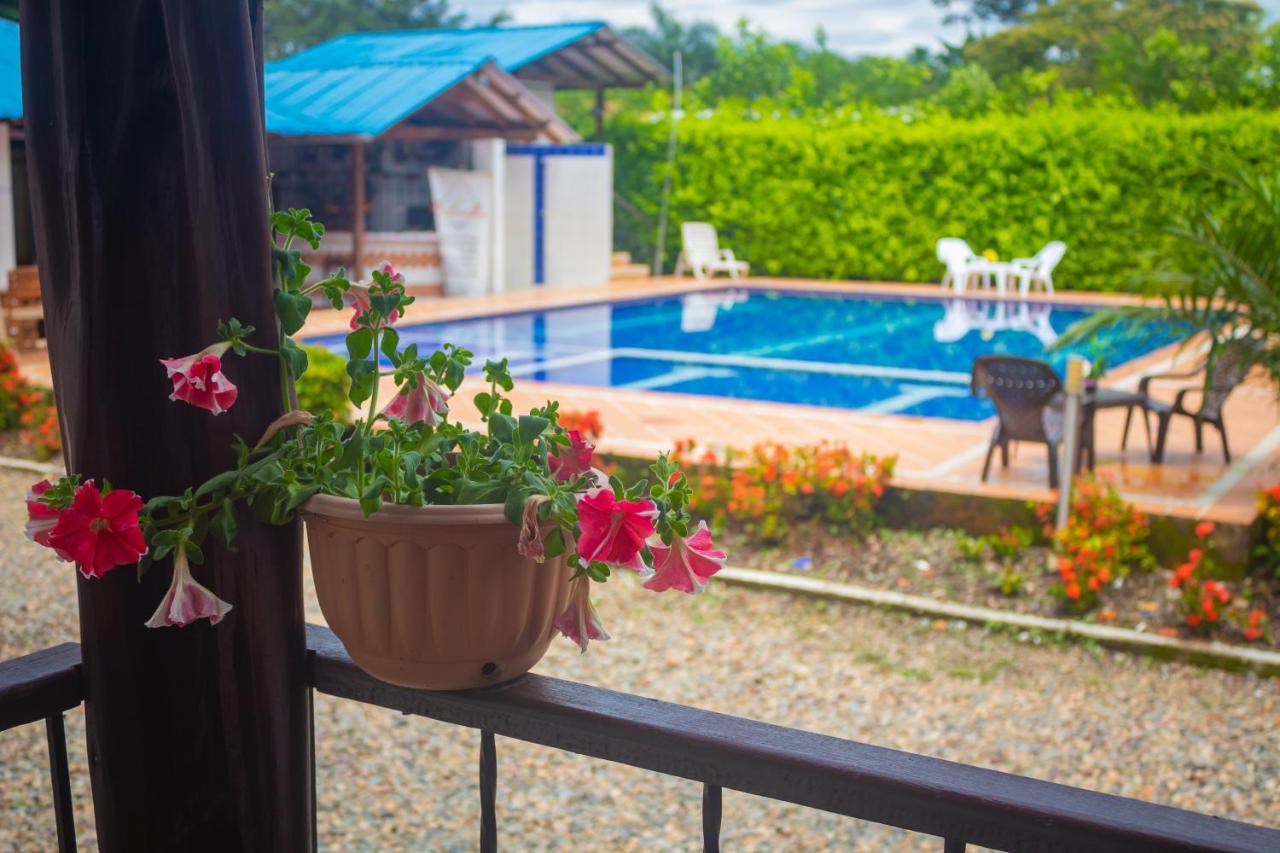 Cabanas El Saman Villavicencio Apiay Eksteriør bilde